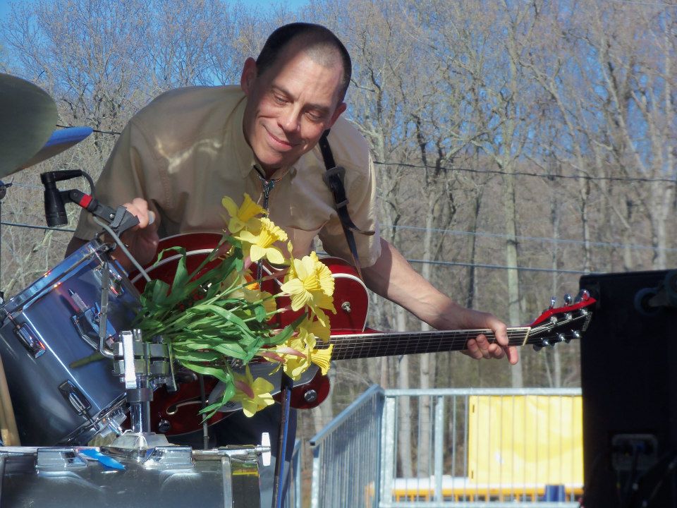 Derek at The Daffodil Festival 2013